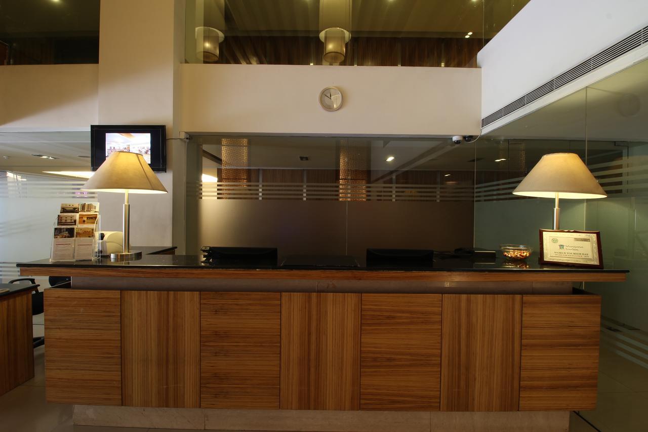 Minerva Grand Secunderabad Hotel Hyderabad Bagian luar foto