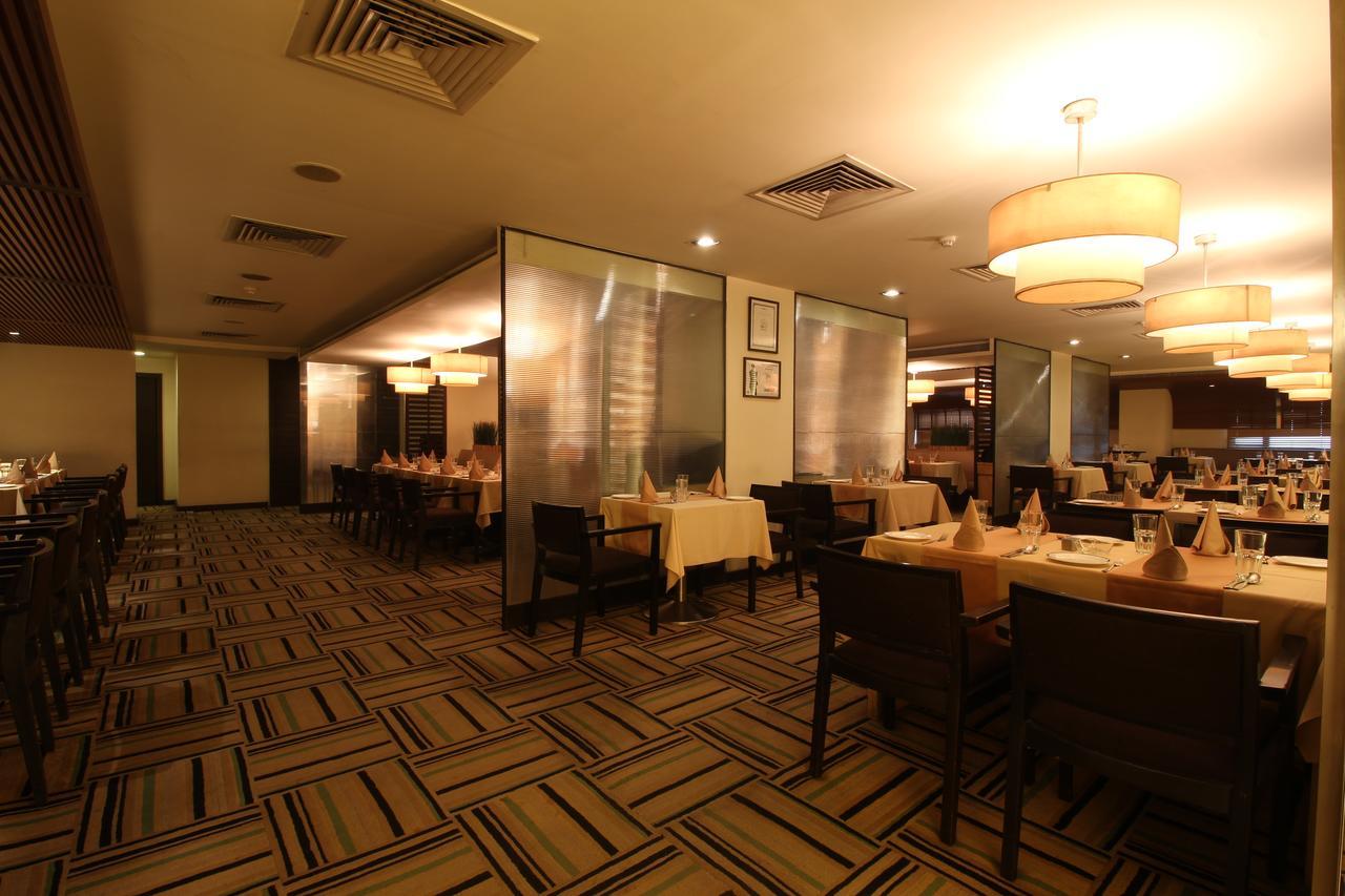 Minerva Grand Secunderabad Hotel Hyderabad Bagian luar foto