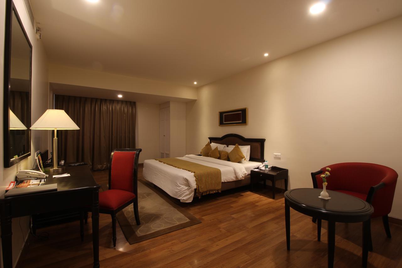 Minerva Grand Secunderabad Hotel Hyderabad Bagian luar foto