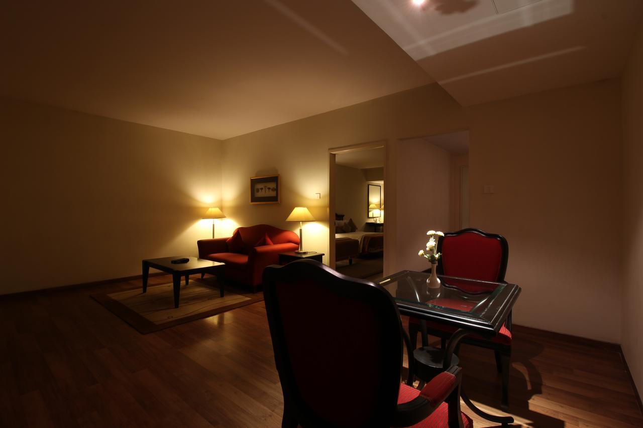 Minerva Grand Secunderabad Hotel Hyderabad Bagian luar foto