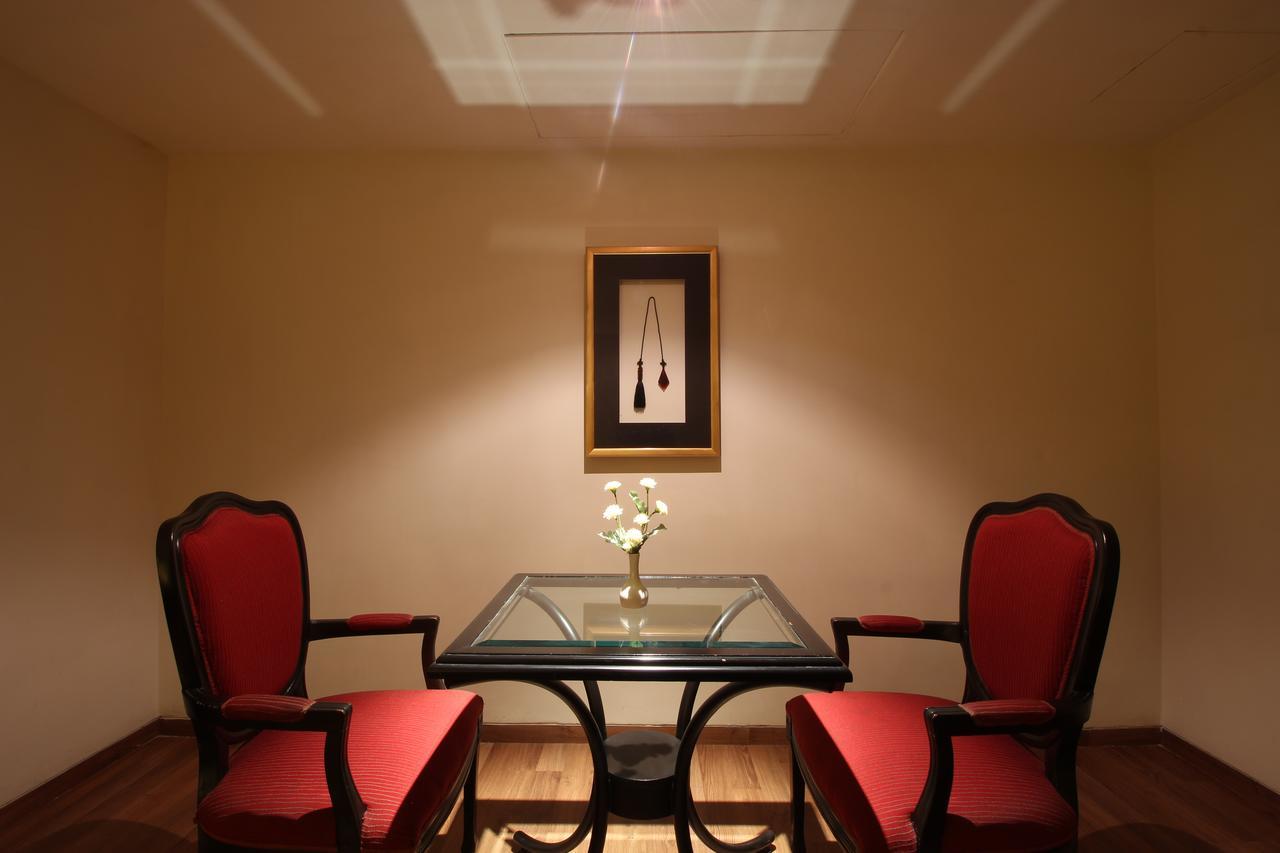 Minerva Grand Secunderabad Hotel Hyderabad Bagian luar foto