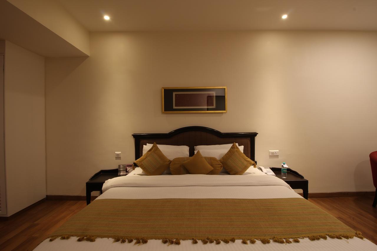 Minerva Grand Secunderabad Hotel Hyderabad Bagian luar foto