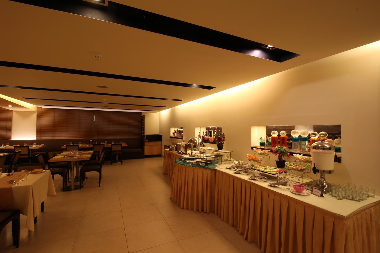 Minerva Grand Secunderabad Hotel Hyderabad Bagian luar foto