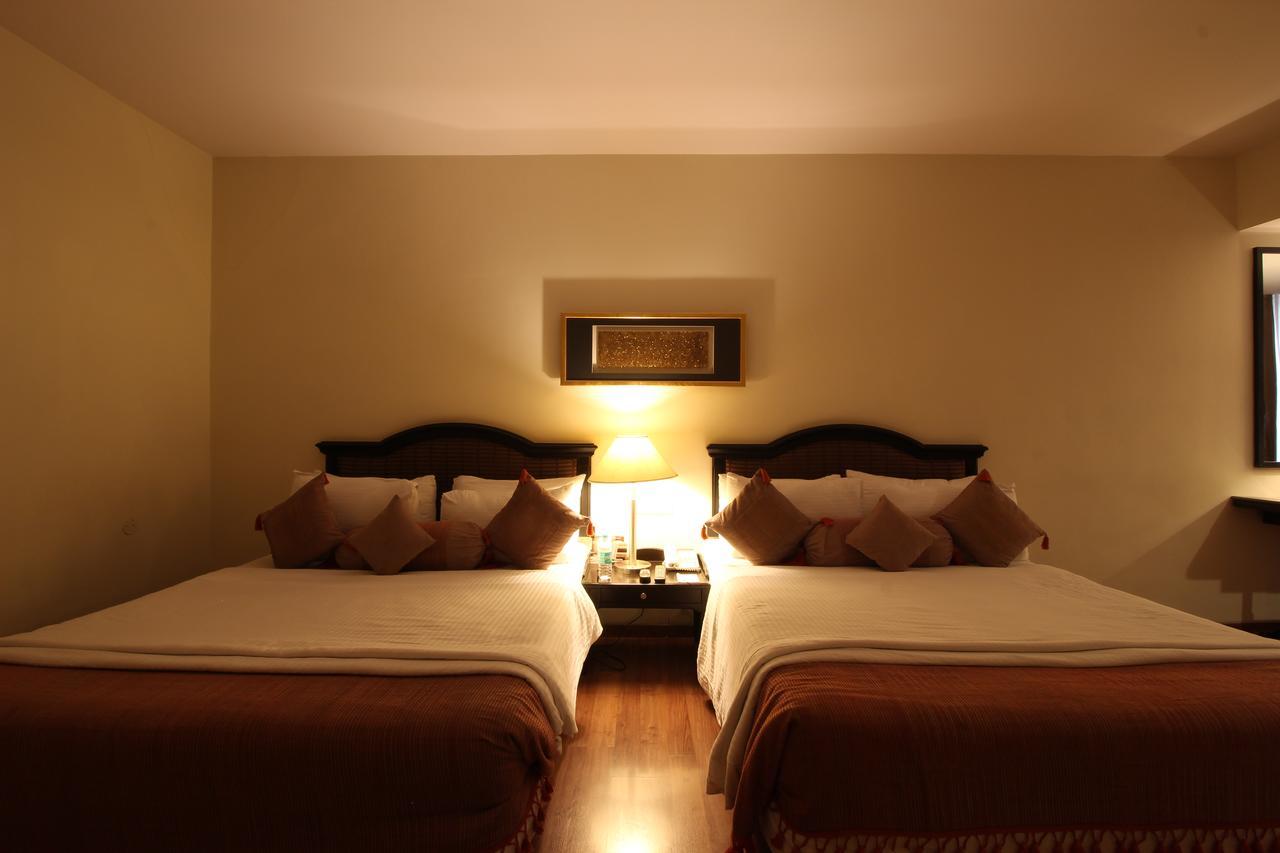 Minerva Grand Secunderabad Hotel Hyderabad Bagian luar foto